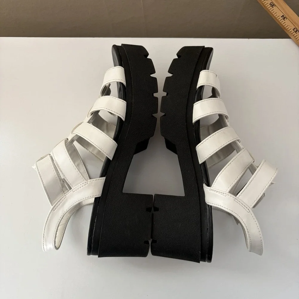 Madden NYC Womens Chunky Fisherman Platform Heel Sandals Size 7 White Grunge Y2K